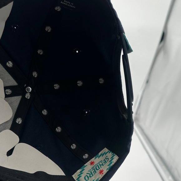 Navy and Blue Hat - Picture 6 of 7